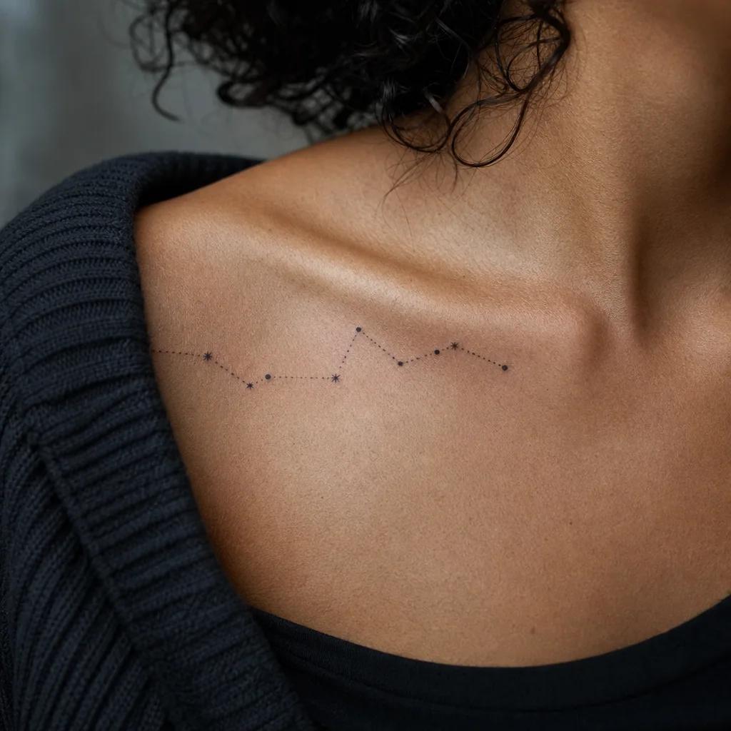 idée tatouage femme discret constellation dotwork